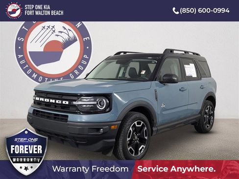 Used 2022 Ford Bronco Sport Outer Banks image 1