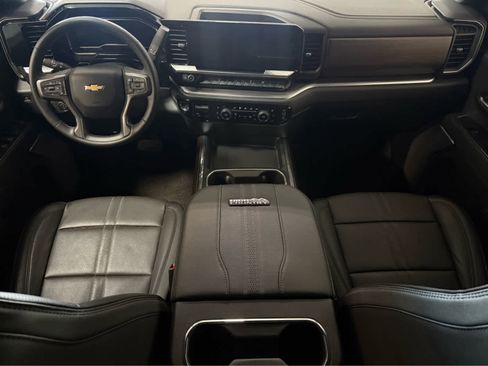 Certified 2024 Chevrolet Silverado 2500 High Country w/ High Country Premium Package image 17