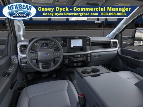 New 2026 Ford F450 XL w/ XL Chrome Package image 9