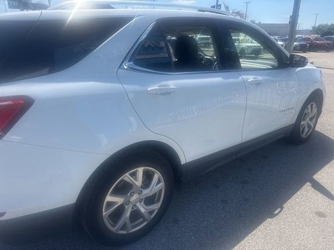 Used 2019 Chevrolet Equinox LT image 5