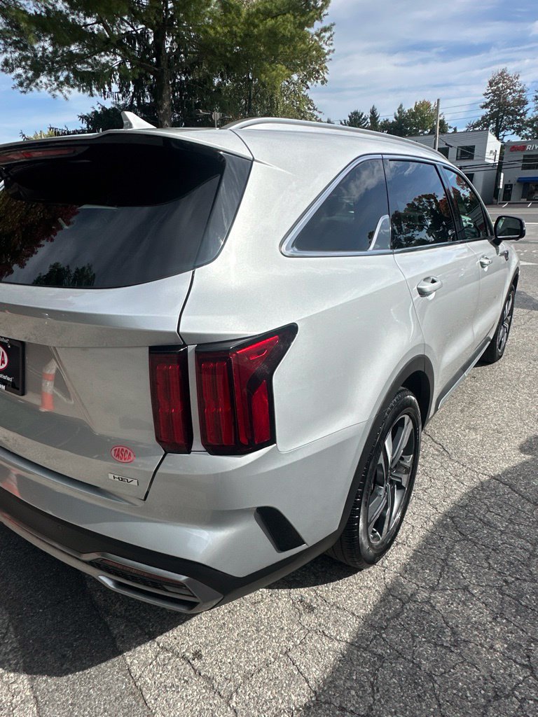 Used 2023 Kia Sorento SX Prestige w/ Panoramic Sunroof Package AWD/4WD image 7