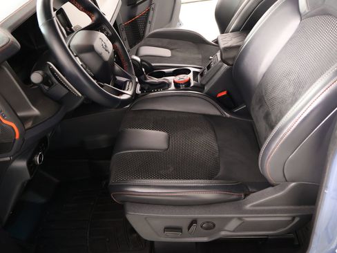 Used 2025 Ford Bronco Raptor image 12