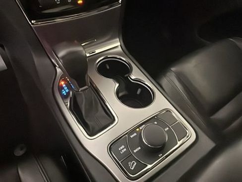Used 2020 Jeep Grand Cherokee Limited X AWD/4WD image 21
