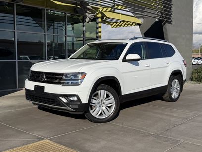 Used 2019 Volkswagen Atlas SE w/ Panoramic Sunroof Package