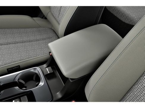 Used 2026 Subaru Forester Premium AWD/4WD image 22