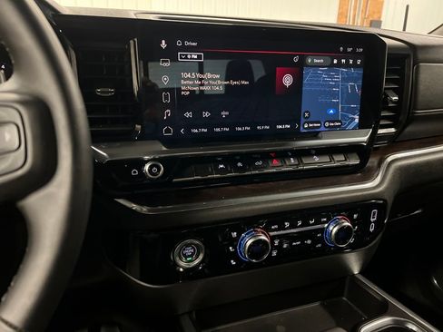 Certified 2023 GMC Sierra 1500 SLT w/ SLT Premium Package image 22