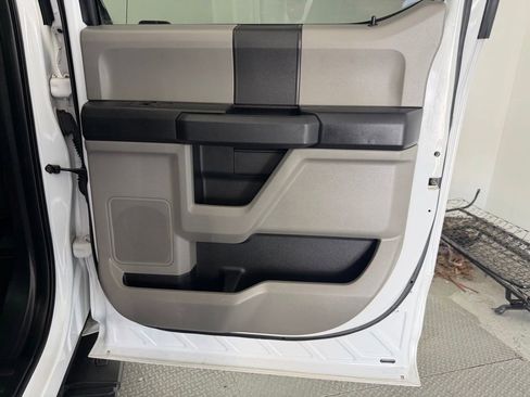 Used 2018 Ford F150 XL w/ Equipment Group 101A Mid RWD image 36