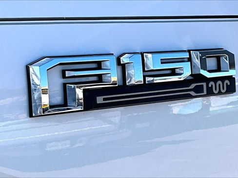 Used 2018 Ford F150 King Ranch w/ Equipment Group 601A Luxury AWD/4WD image 10