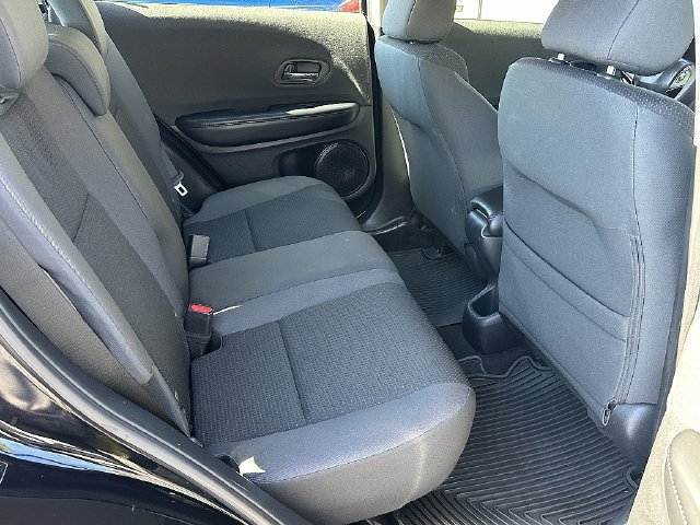 Used 2019 Honda HR-V LX image 10