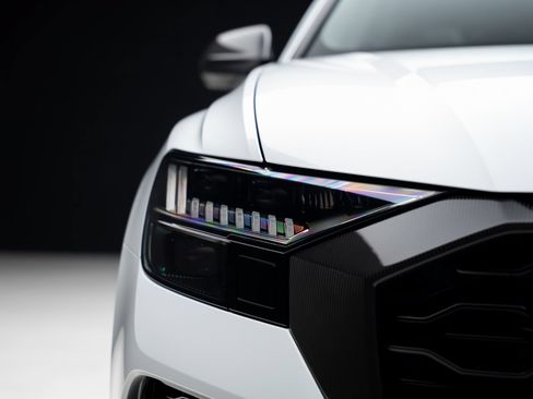 Used 2023 Audi RS Q8 AWD/4WD image 9