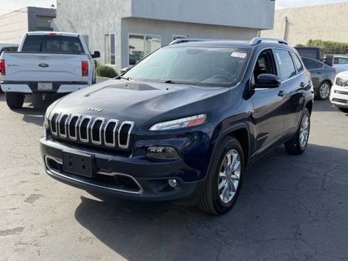 Used 2015 Jeep Cherokee Limited w/ Luxury Group image 6