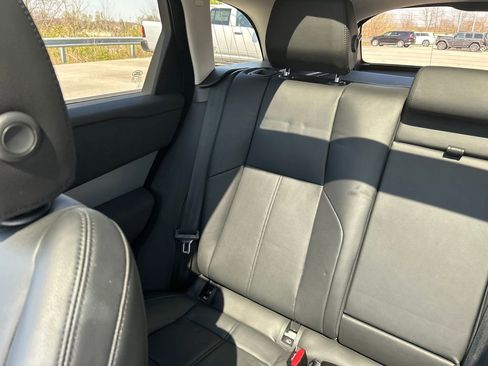 Used 2024 Land Rover Range Rover Velar S AWD/4WD image 12