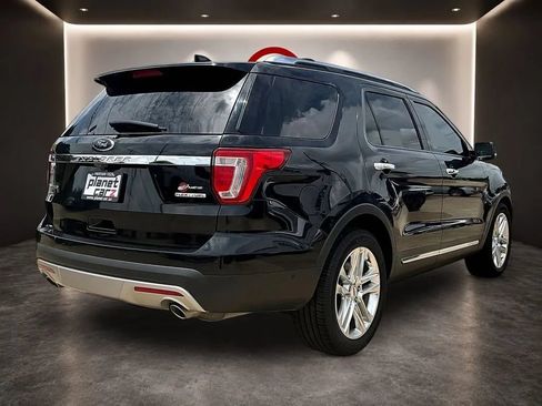 Used 2016 Ford Explorer Limited w/ Equipment Group 301A FWD image 7