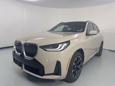 New 2026 BMW X3 xDrive30 w/ Premium Package AWD/4WD image 3