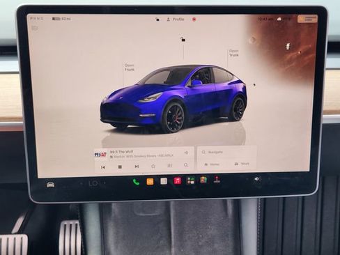 Used 2022 Tesla Model Y Performance AWD/4WD image 13