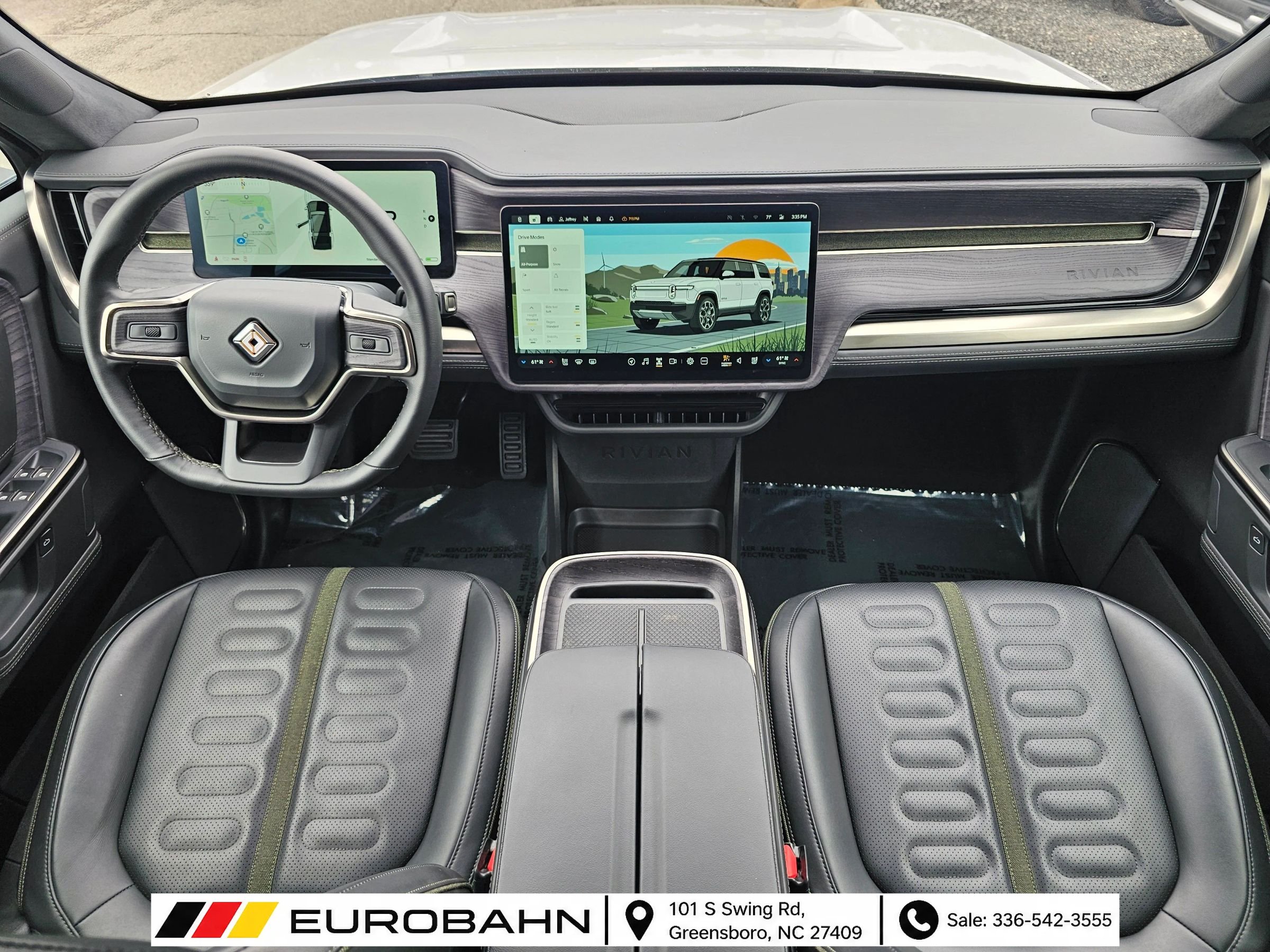 Used 2025 Rivian R1S Adventure Dual AWD/4WD image 17
