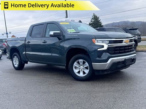 Used 2025 Chevrolet Silverado 1500 LT image 1
