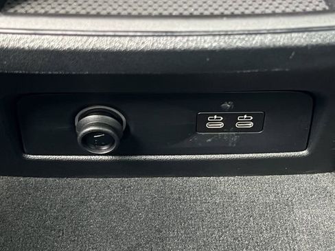 Used 2024 BMW X5 M60i AWD/4WD image 14
