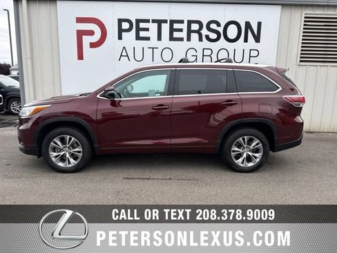 Used 2015 Toyota Highlander XLE FWD image 7