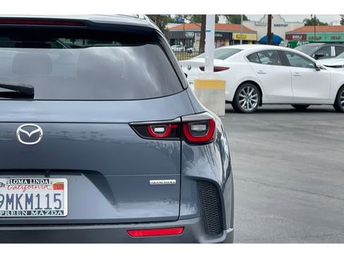 Used 2024 MAZDA CX-50 AWD 2.5 S w/ Cargo Package image 17