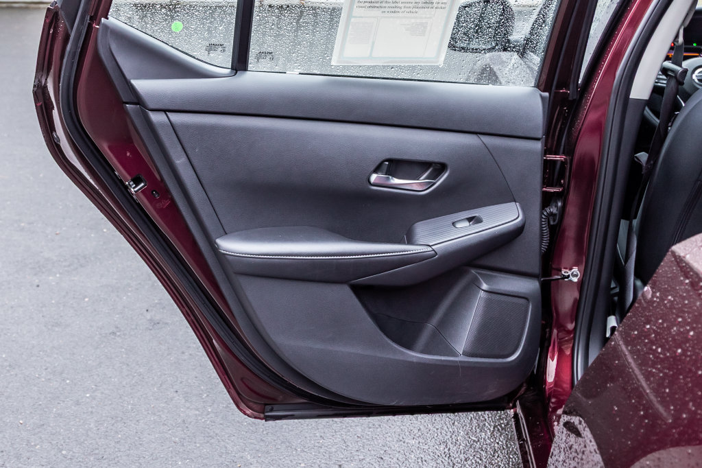Used 2023 Nissan Sentra SV FWD image 19
