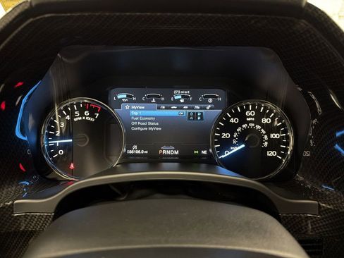 Used 2018 Ford F150 Lariat w/ Equipment Group 502A Luxury image 11