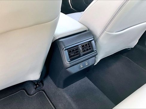 Certified 2023 Honda Accord Touring image 10