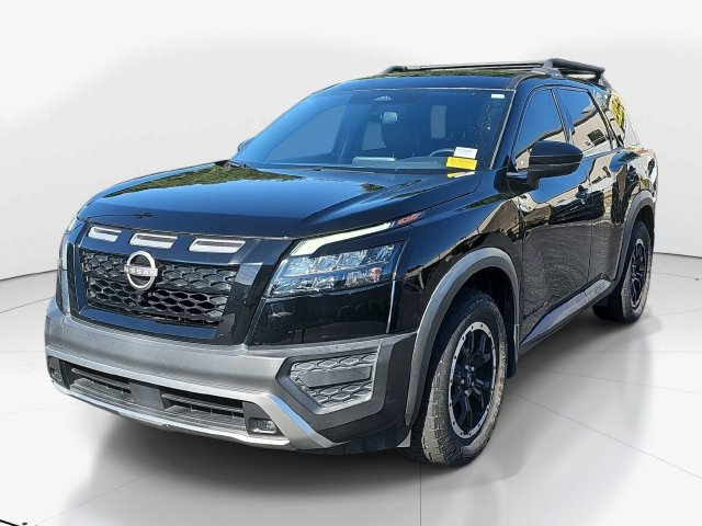 Used 2023 Nissan Pathfinder Rock Creek AWD/4WD image 7