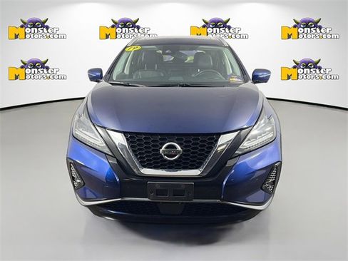 Used 2019 Nissan Murano Platinum image 2