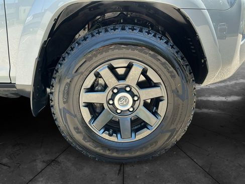 Used 2021 Toyota 4Runner Trail Special Edition AWD/4WD image 15