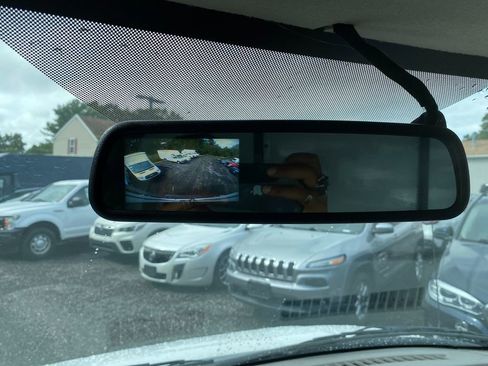 Used 2023 GMC Savana 3500 w/ Power Convenience Package image 21