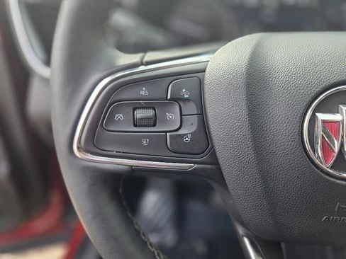 Certified 2023 Buick Envision Avenir image 42