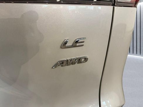 Used 2023 Toyota Corolla Cross LE w/ Moonroof Package AWD/4WD image 24