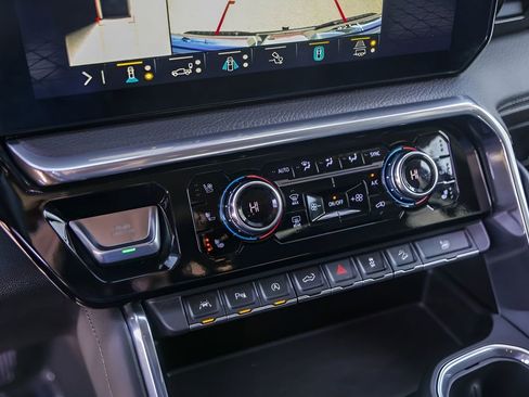 Certified 2023 GMC Sierra 1500 Denali w/ Denali Reserve Package image 21