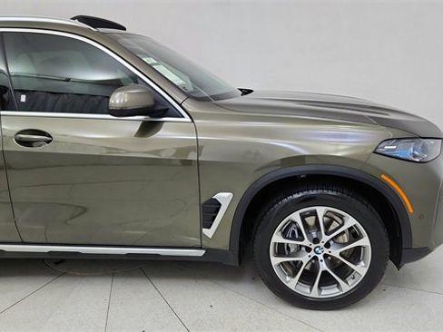 Used 2026 BMW X5 sDrive40i image 7