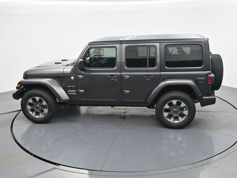 Used 2021 Jeep Wrangler Unlimited Sahara AWD/4WD image 24