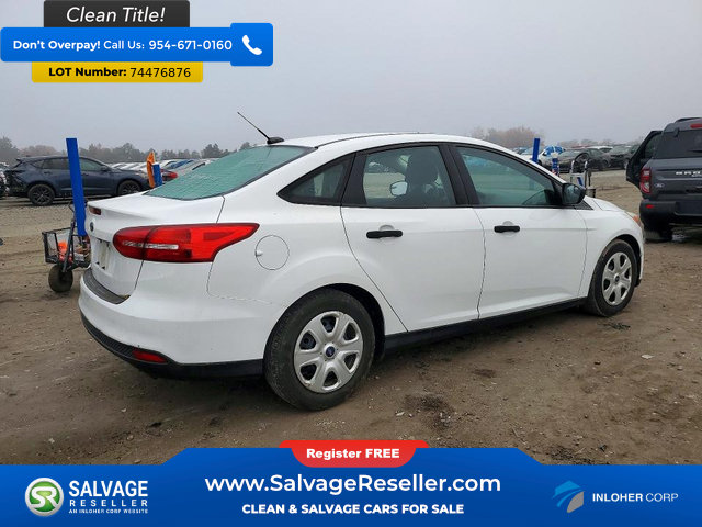 Used 2015 Ford Focus S FWD image 4