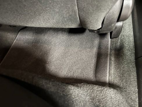 Used 2019 Chevrolet Cruze LT image 23