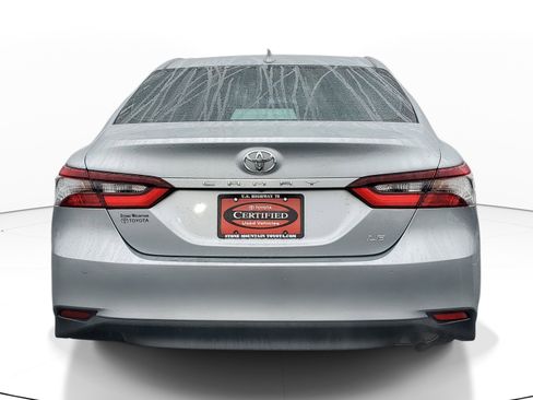 Certified 2022 Toyota Camry LE image 5