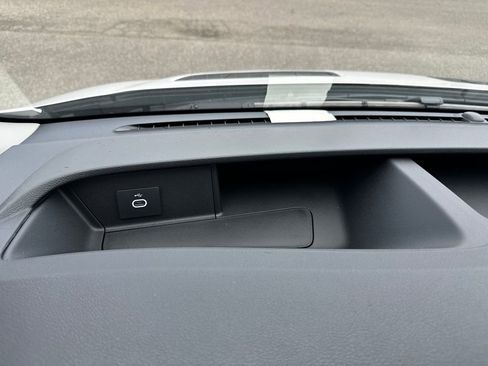 New 2026 Ford Transit 250 148 Medium Roof w/ Load Area Protection Package image 54