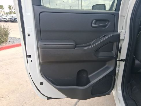 New 2026 Nissan Frontier SV w/ SV Convenience Package RWD image 24