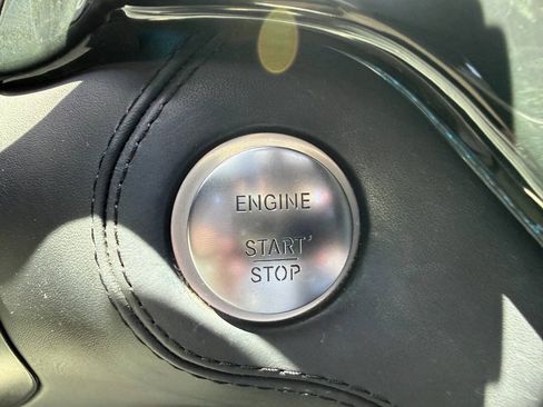 Used 2019 Mercedes-Benz GLS 450 4MATIC image 46
