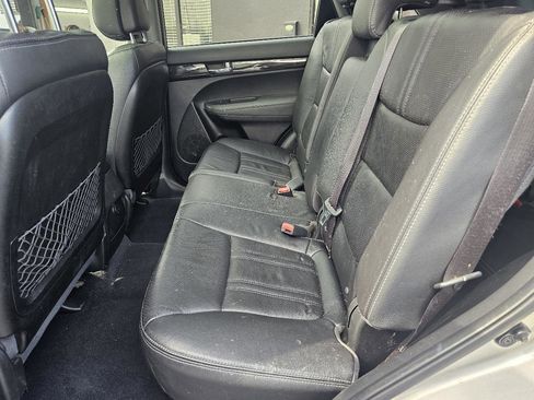 Used 2013 Kia Sorento EX w/ EX V6 Premium Pkg FWD image 40