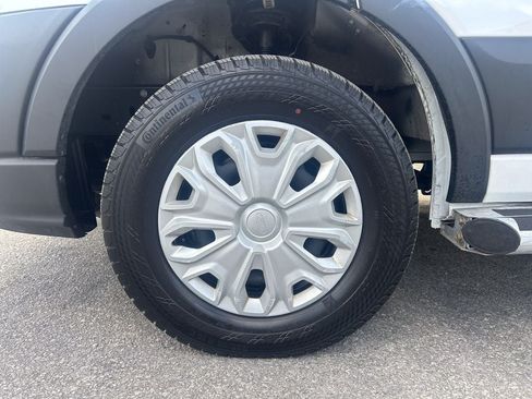 Certified 2025 Ford Transit 250 Low Roof w/ Exterior Upgrade Package RWD image 30