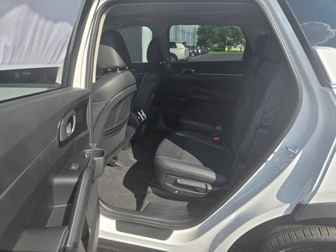 New 2026 Kia Sorento EX w/ EX Premium Package FWD image 19