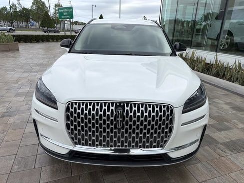 Used 2026 Lincoln Corsair Premiere image 7