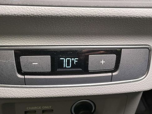 Certified 2024 Audi Q5 2.0T Premium w/ Convenience Package image 24