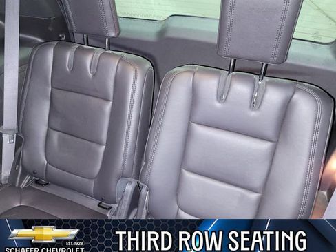 Used 2014 Ford Explorer XLT w/ Equipment Group 202A image 46