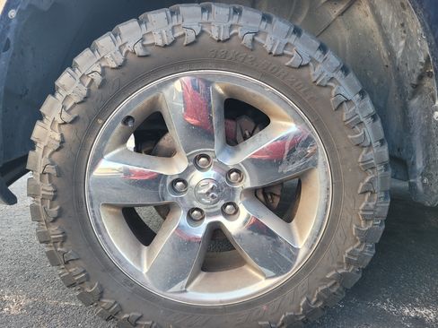 Used 2019 RAM 1500 Express w/ Express Value Package RWD image 8
