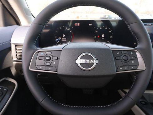 New 2026 Nissan Sentra SL w/ Floor Mat Package image 11